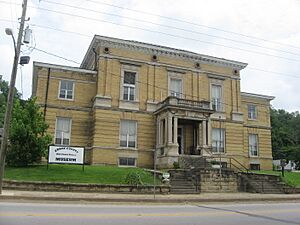 Old Perry County Courthouse in Cannelton