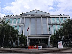 Pasig City Hall (Pasig; 04-26-2021) wiki