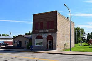 Linden post office