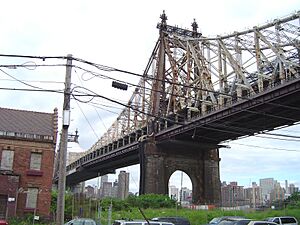 Queensboro Bridge closeup
