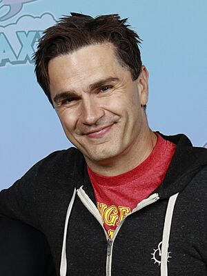 Sam Witwer Photo Op GalaxyCon San Jose 2024.jpg