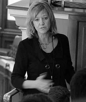 State Representative Jeanne Ives In the well of the House of Representatives at the Illinois Statehouse (15745751693) (cropped)