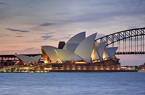 Sydney Opera House, botanic gardens 1