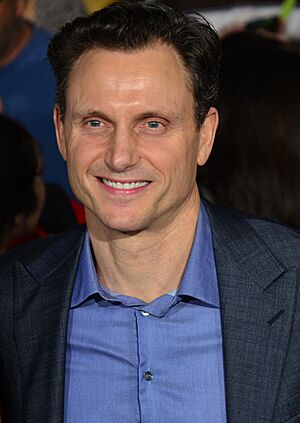 Tony Goldwyn March 18, 2014 (cropped)