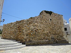 Tower of Sanudo, front view
