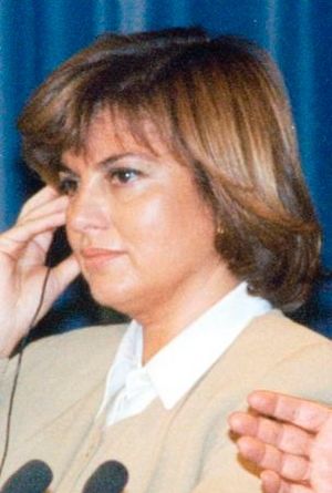 (Tansu Çiller) Rueda de prensa de Felipe González y la primera ministra de Turquía. Pool Moncloa. 16 de noviembre de 1995 (cropped) (cropped).jpeg
