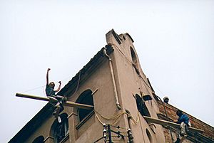 Desalojo de Can Masdeu - Mayo 2002
