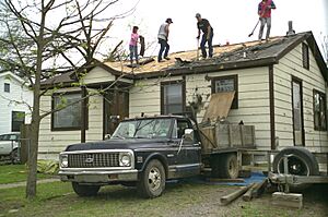 FEMA - 2378 - Photograph by Bob Epstein taken on 08-24-1992 in Florida
