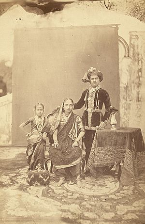 Group portrait withTara Bai Jamna Bai and the Gaekwar of Baroda