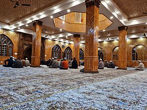 Inside View of Masjid e Al Noor
