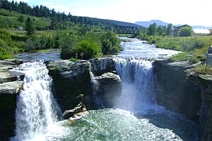 Lundbreck Falls - August 2010 - panoramio.jpg