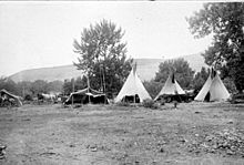 Nez-perce-encampment-1899-spalding.jpg