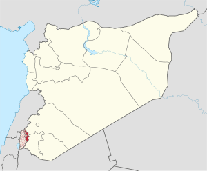 Map of Syria with Quneitra Governorate highlighted Syrian held areas are red, a large portion of the governorate is in the UNDOF buffer zone (hatched pink) and Israeli occupied Golan Heights (hatched).