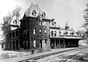 The Relay Hotel, once located at the Thomas Viaduct on Railroad Avenue