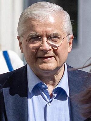 Włodzimierz Cimoszewicz 2024 (cropped2).jpg