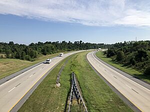 2022-07-19 09 23 32 View north along Delaware State Route 1 (Korean War Veterans Memorial Highway) from the overpass for Delaware State Route 299 (Middletown-Odessa Road) in Middletown, New Castle County, Delaware