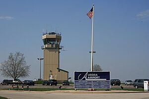 Aurora Municipal Airport (Illinois)-1