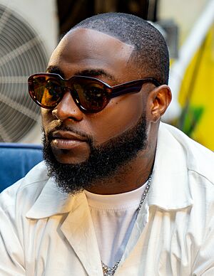 Davido 2024 (cropped).jpg