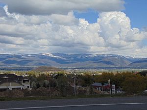 Looking east across Midway from Utah State Route 222, April 2016