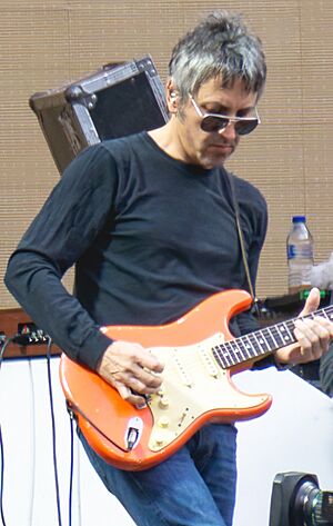 Gem Archer - Twickenham Stadium - Sunday 9th July 2017 U2Twick090717-2 (35776378112) (cropped).jpg