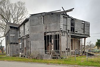 General Mercantile Store Houston (rear, HDR).jpg