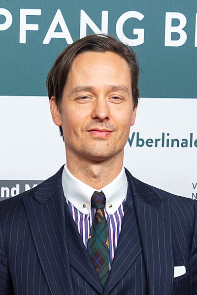 MKr24470 Tom Schilling (NRW-Empfang, Berlinale 2023)~2