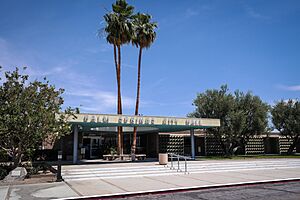 Palm Springs City Hall-1