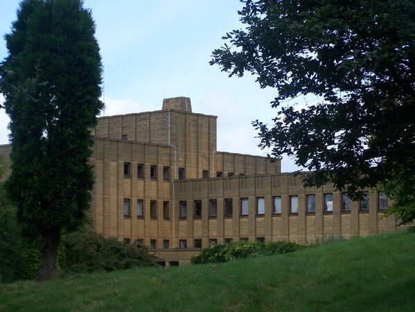 Prinknash Abbey - geograph.org.uk - 999711