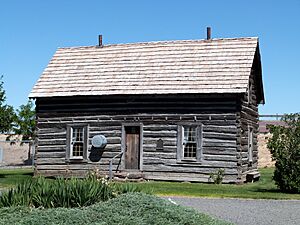 Silas A Rice Log House - Condon Oregon