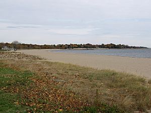 WestportCTSherwoodIsParkBeachEastSide11172007