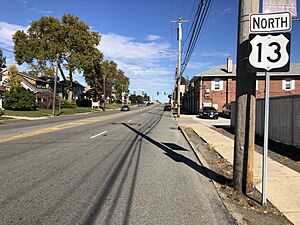 2022-10-16 14 44 11 View north along U.S. Route 13 (Chester Pike) just north of Ashland Avenue in Glenolden, Delaware County, Pennsylvania