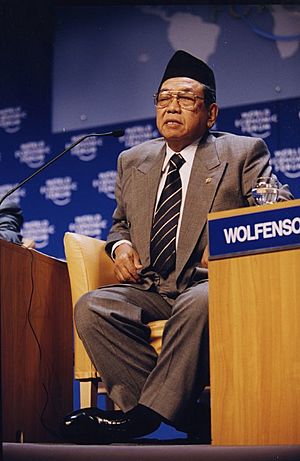 Abdurrahman Wahid - World Economic Forum Annual Meeting Davos 2000.jpg