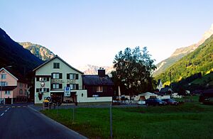 Betschwanden Hotelo Poshto kaj preghejo 118.jpg