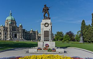 British Columbia Legislature Cenotaph, Canada 06.jpg
