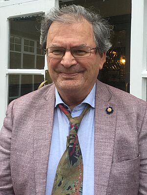 Gabriel Rosenstock (cropped).jpg