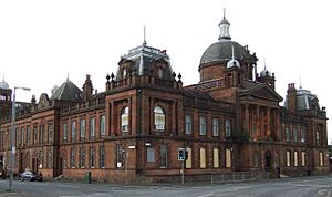Govan Town Hall - geograph.org.uk - 956926