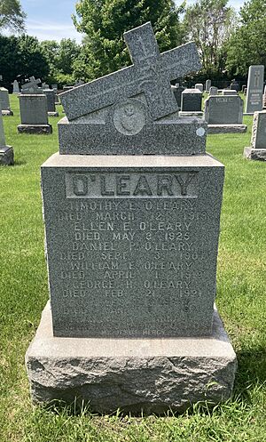 Grave of Charles Timothy O'Leary (1875–1941) at Mount Olivet Cemetery, Chicago