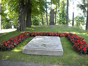 Gustaf Adolf of Sweden & Sibylla of Sweden grave 2009 (1)