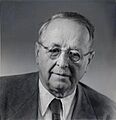 Hermann Weyl ETH-Bib Portr 00890