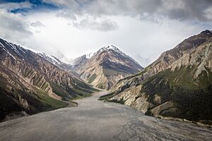 Kluane National Park and Reserve of Canada, Canada (Unsplash)