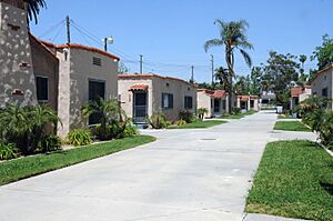 MISSION COURT BUNGALOWS, RIVERSIDE COUNTY, CA