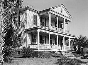 Man-Doyle House
