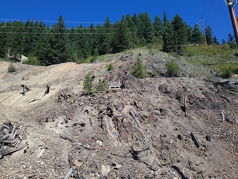 Mine entrance (15371161171)