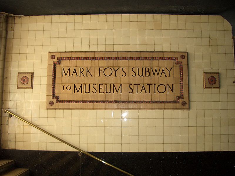 Museum Station entrance2