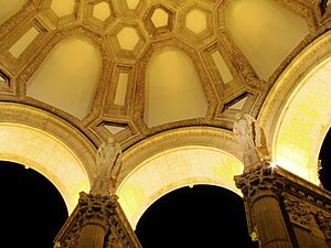 Palace of Fine Arts - Interior rotunda dome