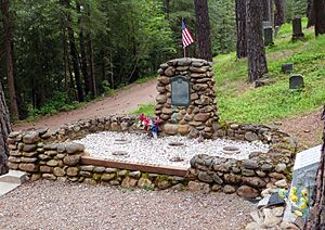 Pulaski Tunnel memorial - Wallace Idaho