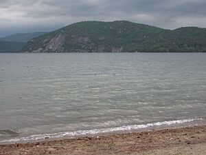 Rogers Rock from Tiroga Beach