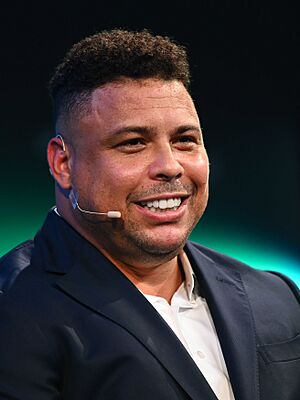 Ronaldo Luís Nazário de Lima 2019 (3x4 cropped).jpg
