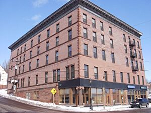 Scott Hotel 2