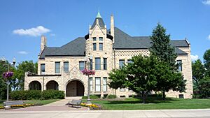 2009-0620-Menomonie-Tainter